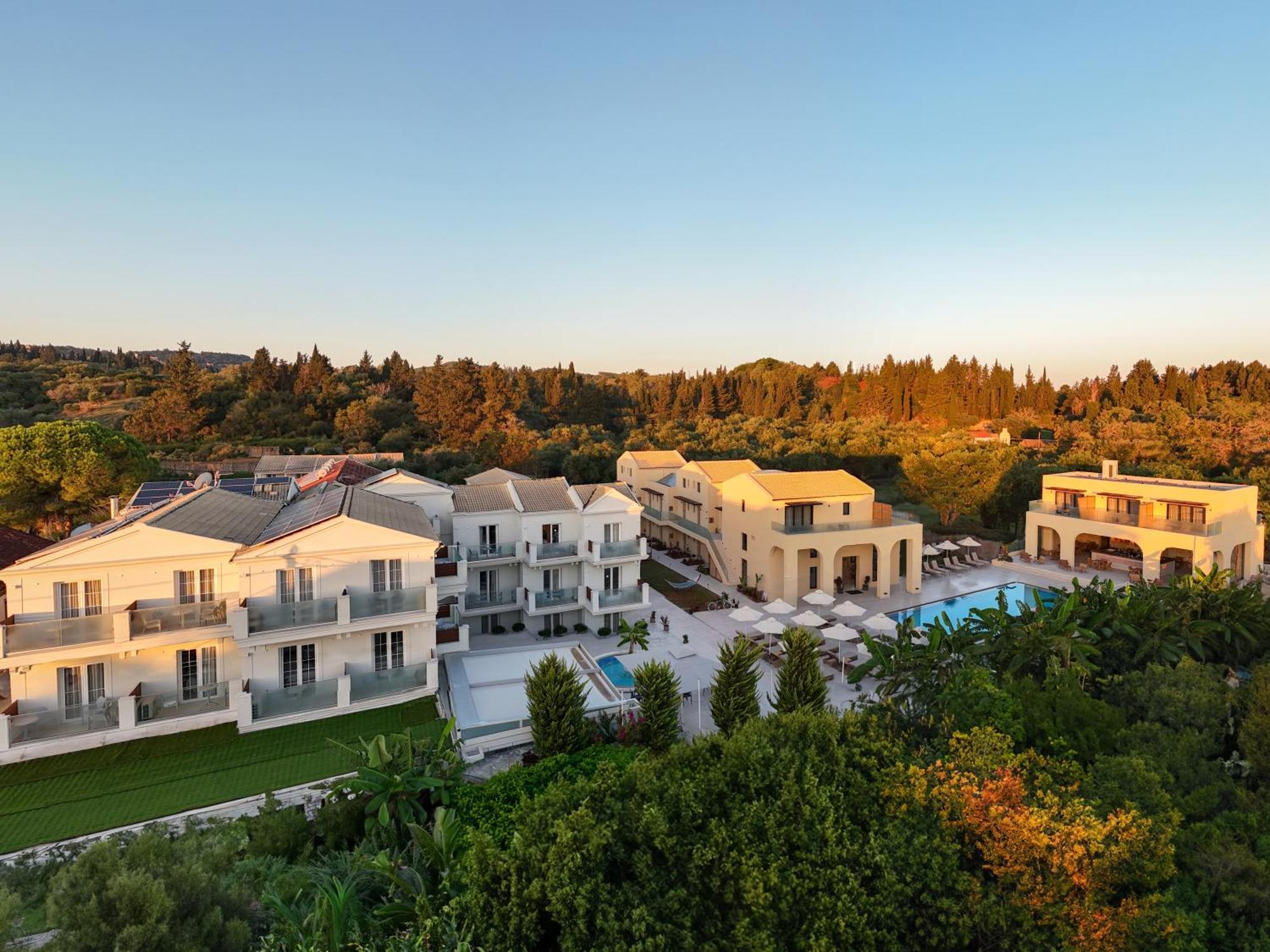Ekati Mare Lifestyle Resort Kavos Exterior photo
